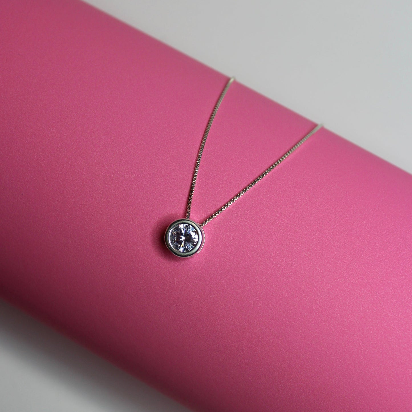 Collar punto de luz
