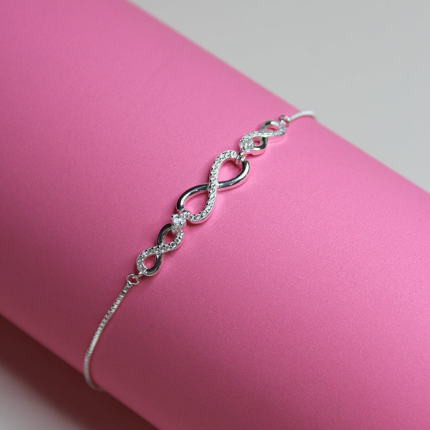 Pulsera infinito Valens