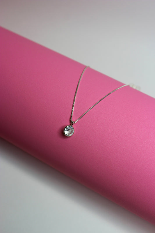 Collar punto de luz plata